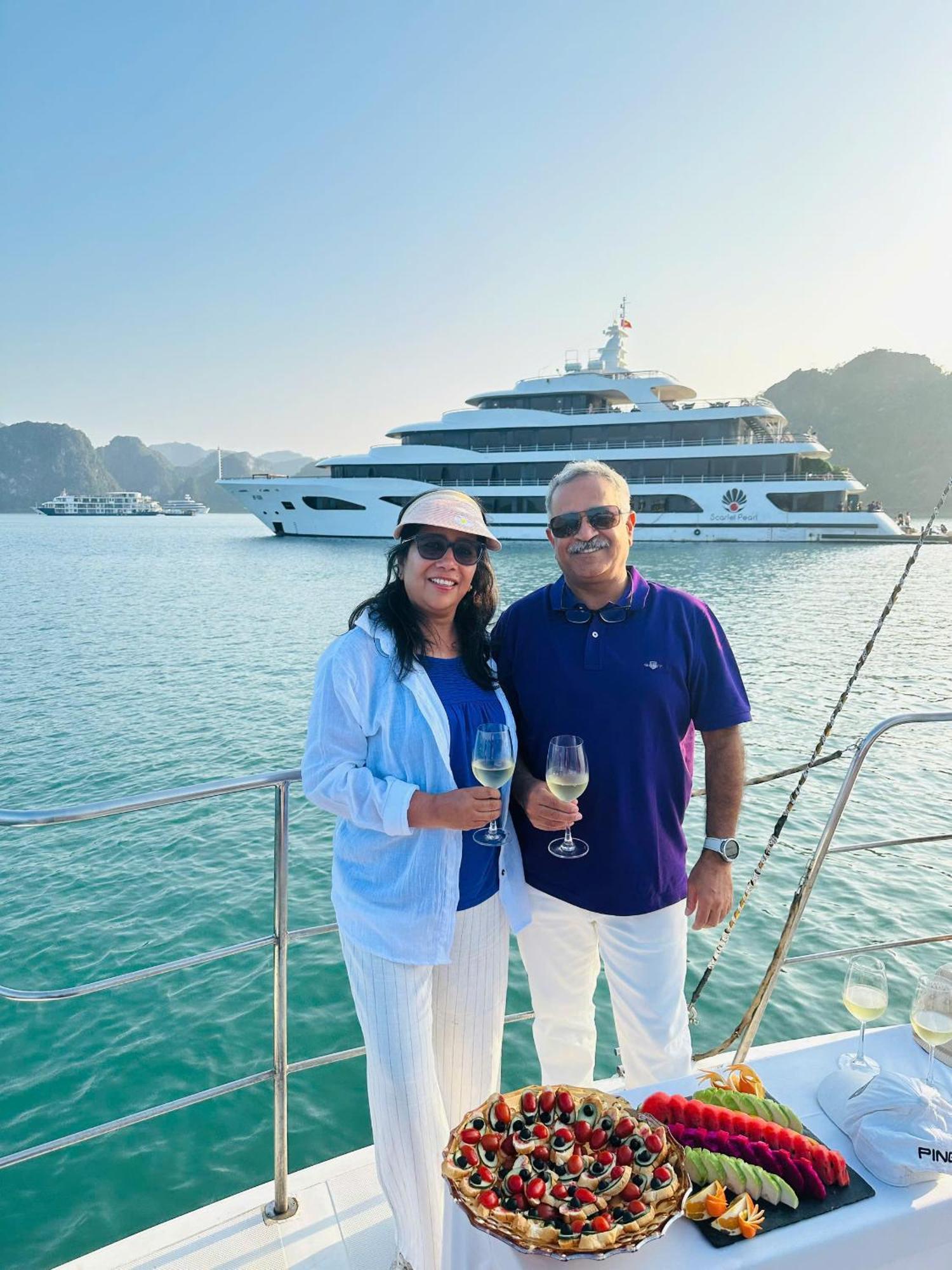 Scarlet Pearl Cruises - Wonder On Lan Ha Bay Hotel Hạ Long-öböl Kültér fotó