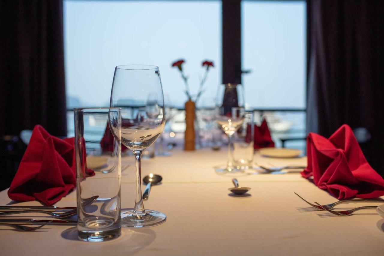 Scarlet Pearl Cruises - Wonder On Lan Ha Bay Hotel Hạ Long-öböl Kültér fotó